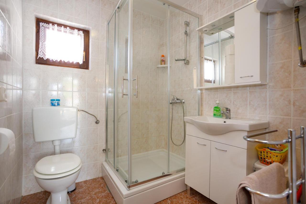 Apartmani Bakran Крк Екстер'єр фото