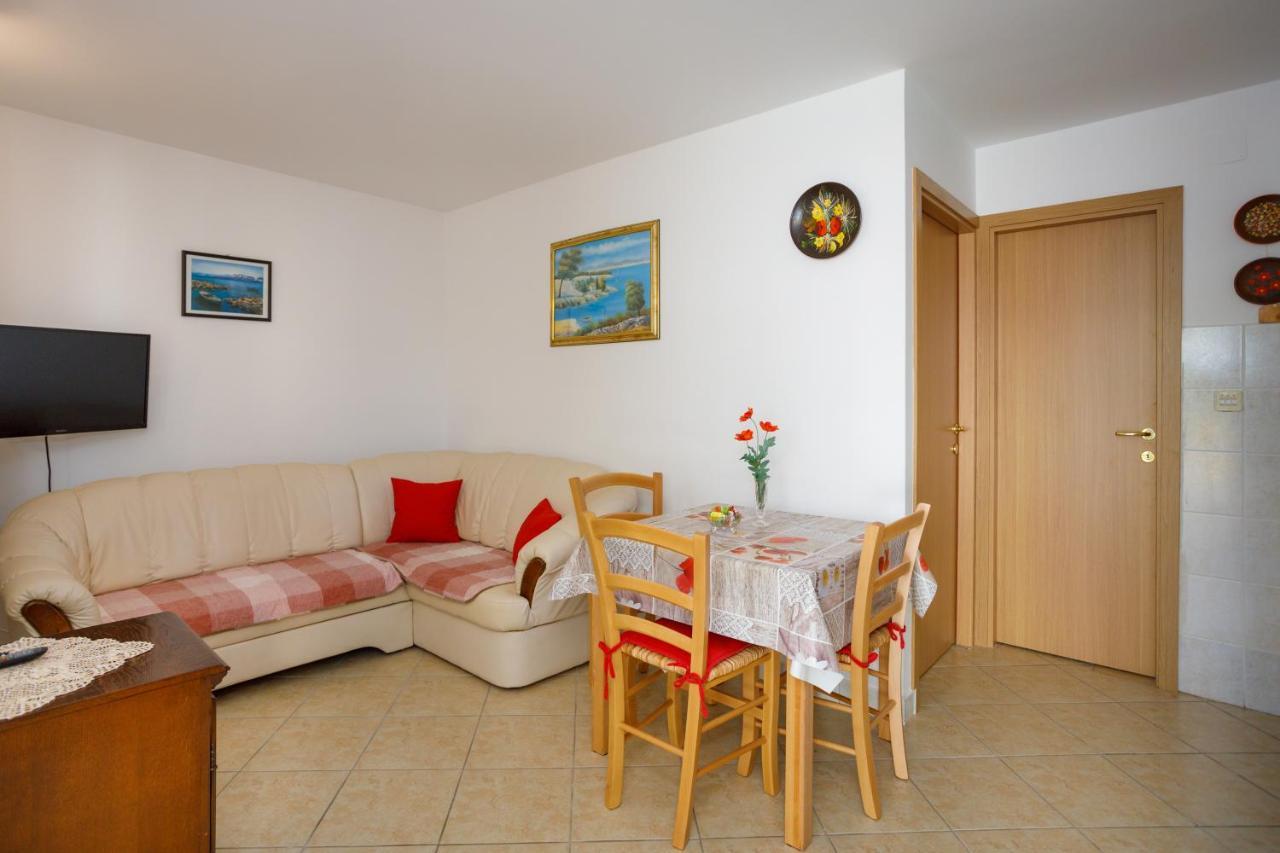 Apartmani Bakran Крк Екстер'єр фото