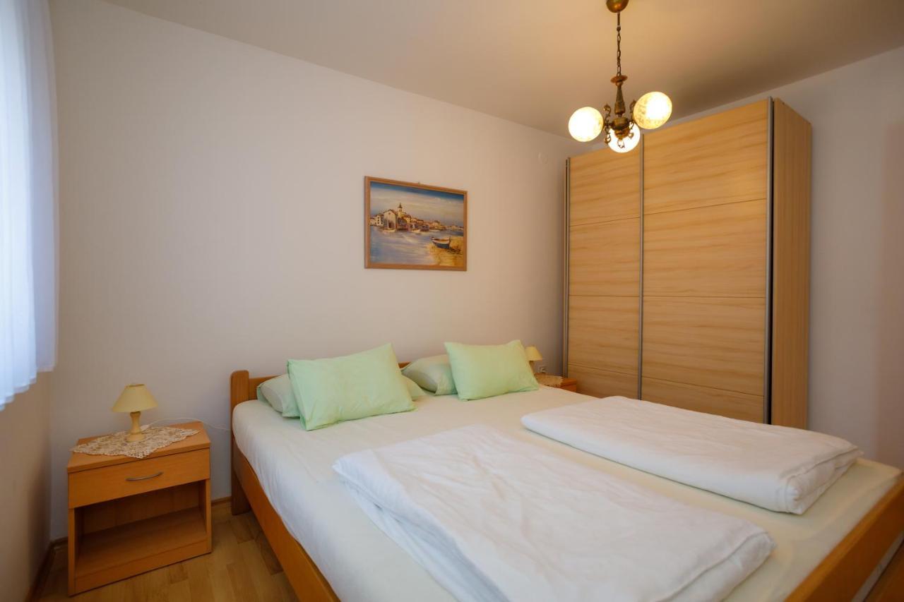 Apartmani Bakran Крк Екстер'єр фото