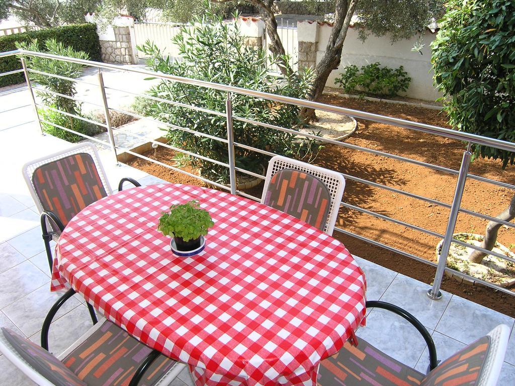Apartmani Bakran Крк Екстер'єр фото
